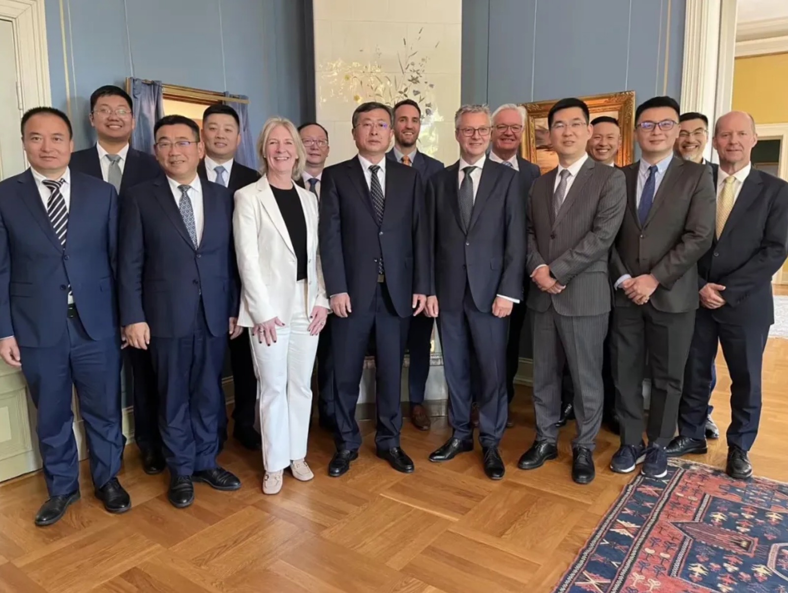 ������ʱ�������ǲ���(�й���)�ٷ���վ