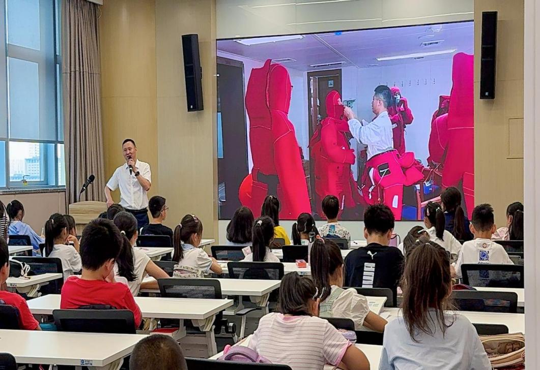 ������ʱ�������ǲ���(�й���)�ٷ���վ